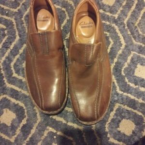 Clarks size 8